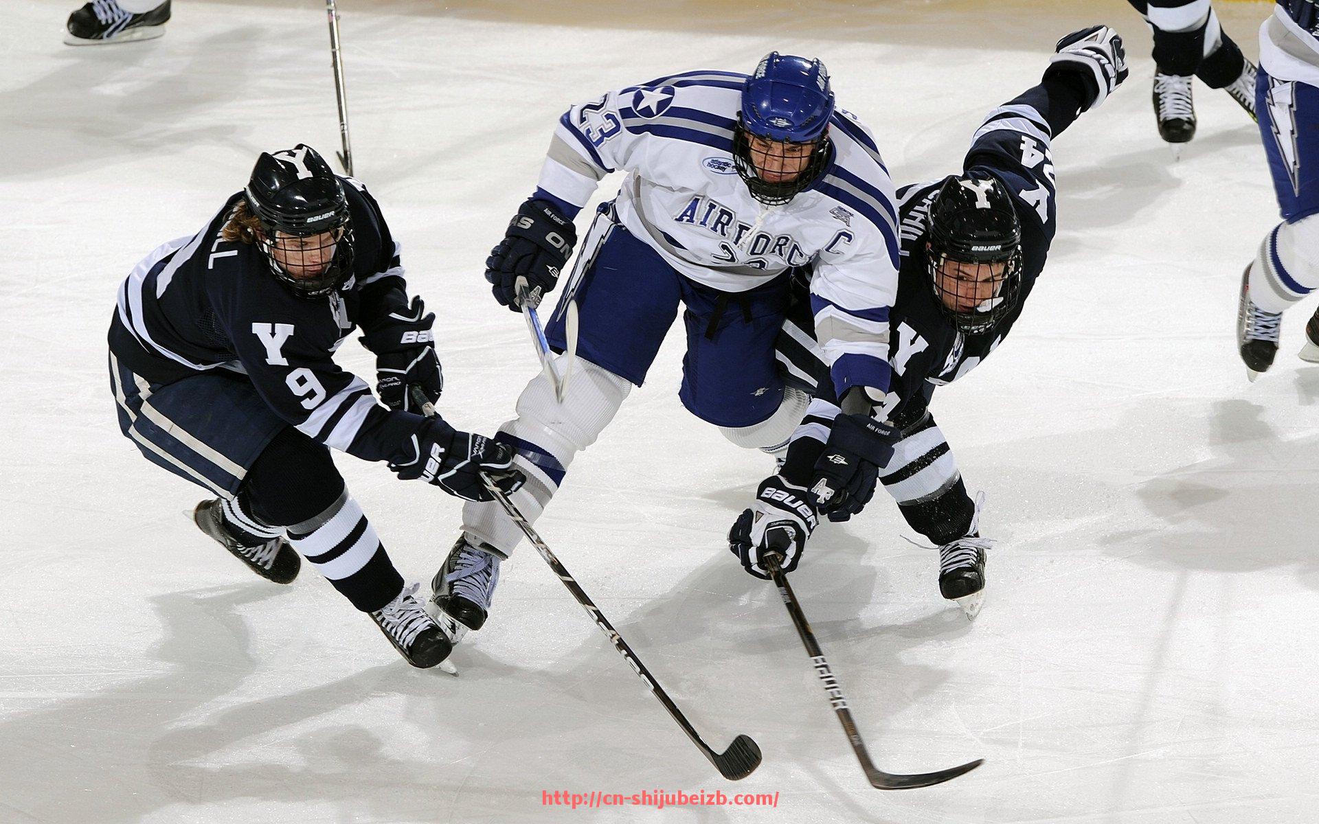 世俱杯直播-世俱杯球员替补装标配配件标准更新及实用性评测